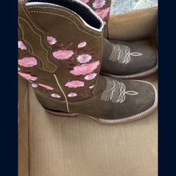 Boots Size 5 Flowers Boots 