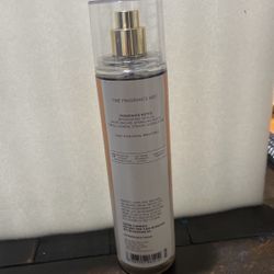 Bath & Body Works, 8 Fl Oz/ 236 mL