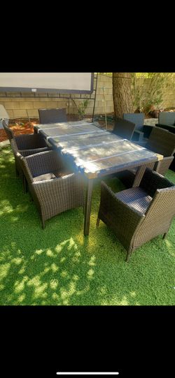 Brand New Backyard Furniture 