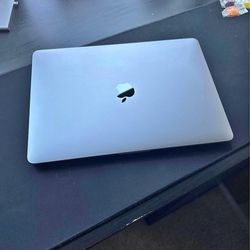 MacBook Pro 13” M1 2020