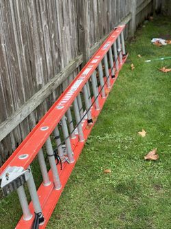 24ft Werner Fiber Glass Ladder