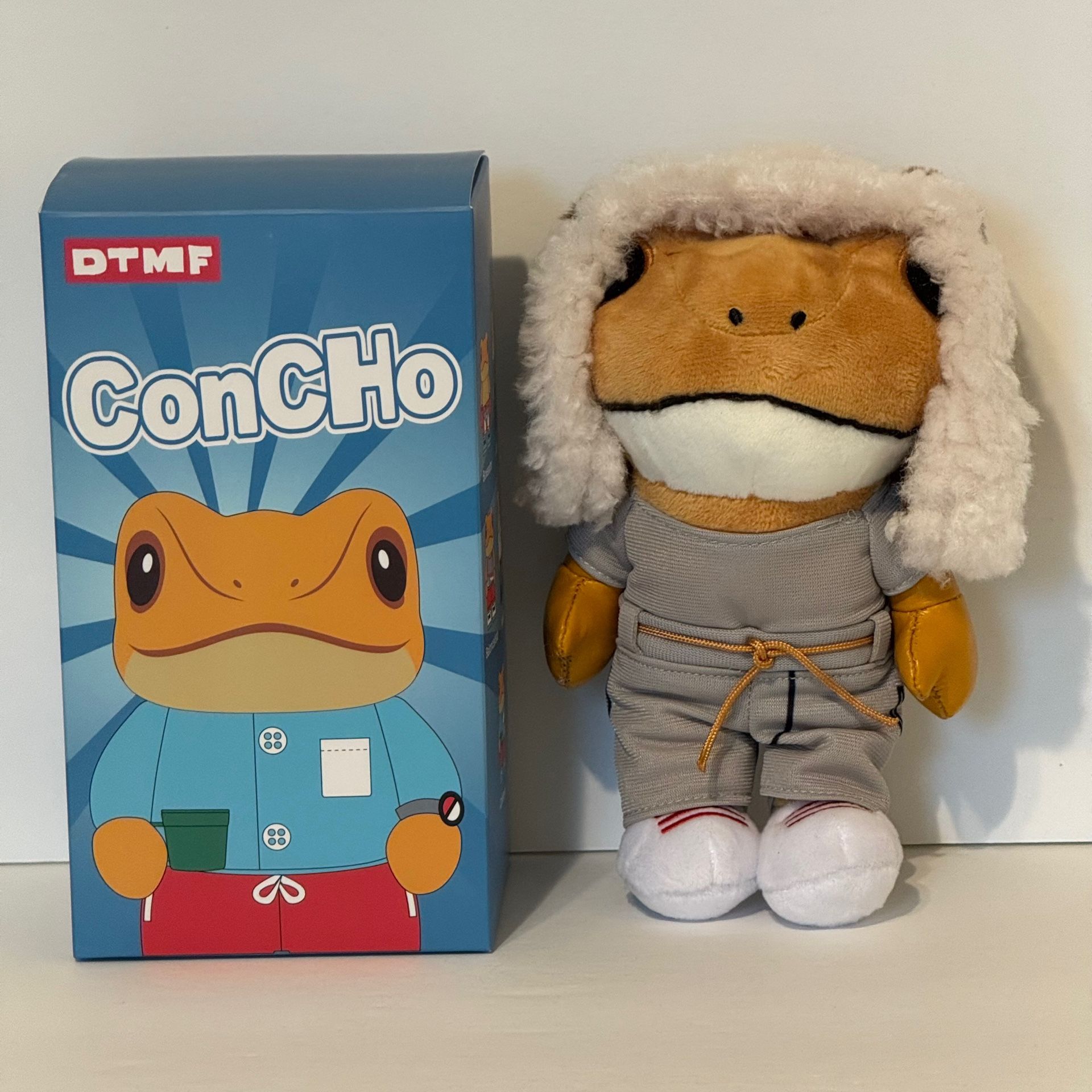 Bad Bunny “Mistery” Sapo Concho DTMF Collectible Keychain Brand New