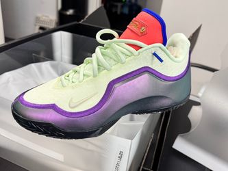 Nike LeBron 23 green with envy, hints of purple size 12