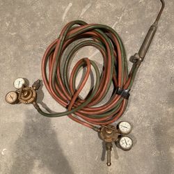 Oxy-Acetylene Cutting Torch Set with Regulators & Hoses