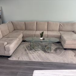 SECTIONAL SOFA