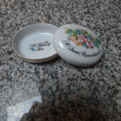 Avon Porcelain Remembrance Box