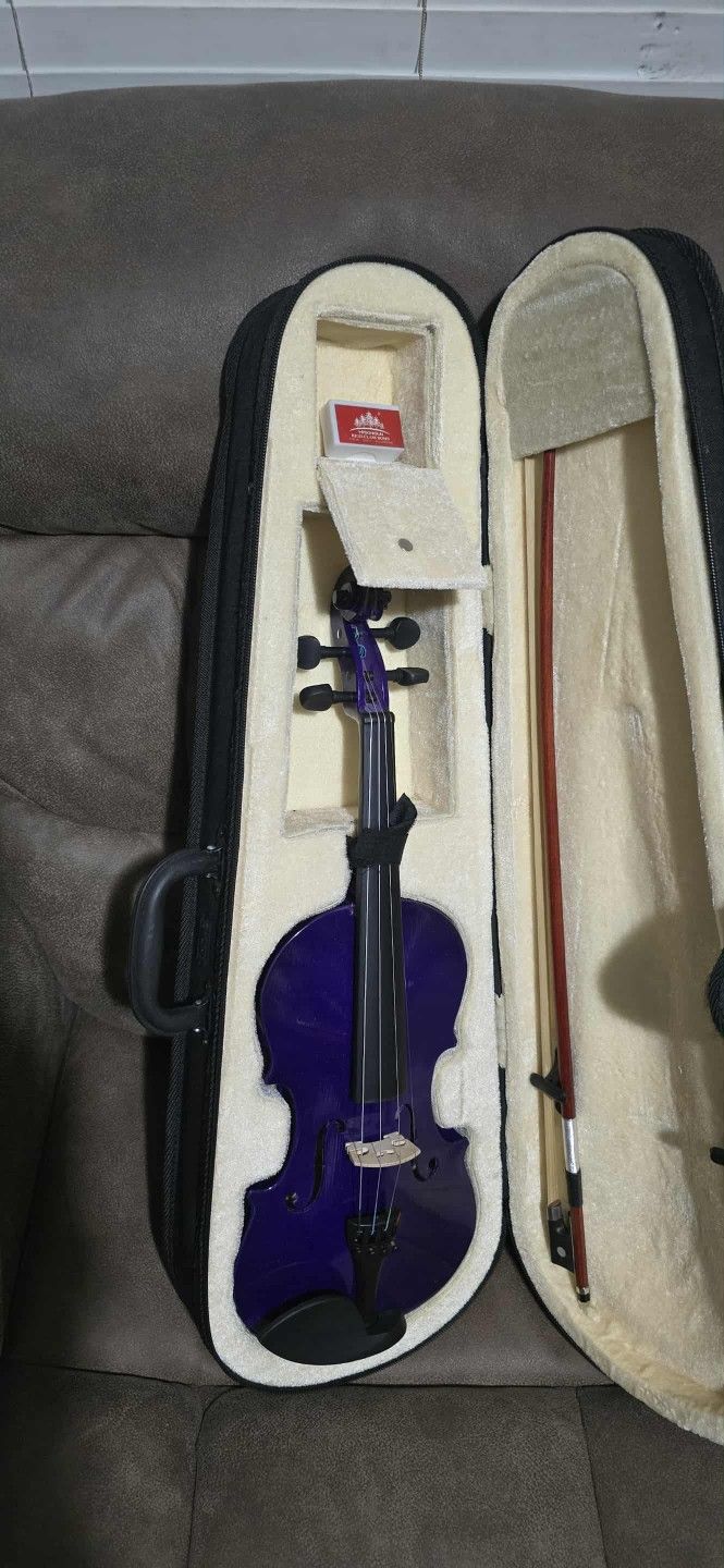 Violin Size 1/2 $49