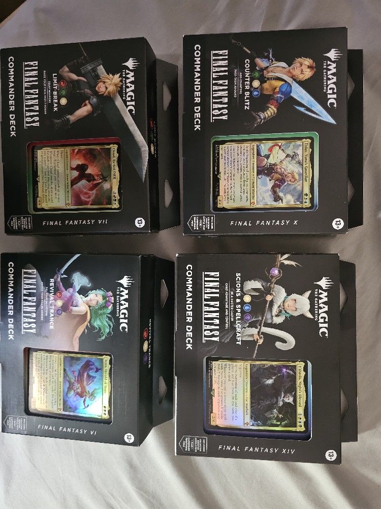 MTG FINAL FANTASY COMMANDER DECK BUNDLE