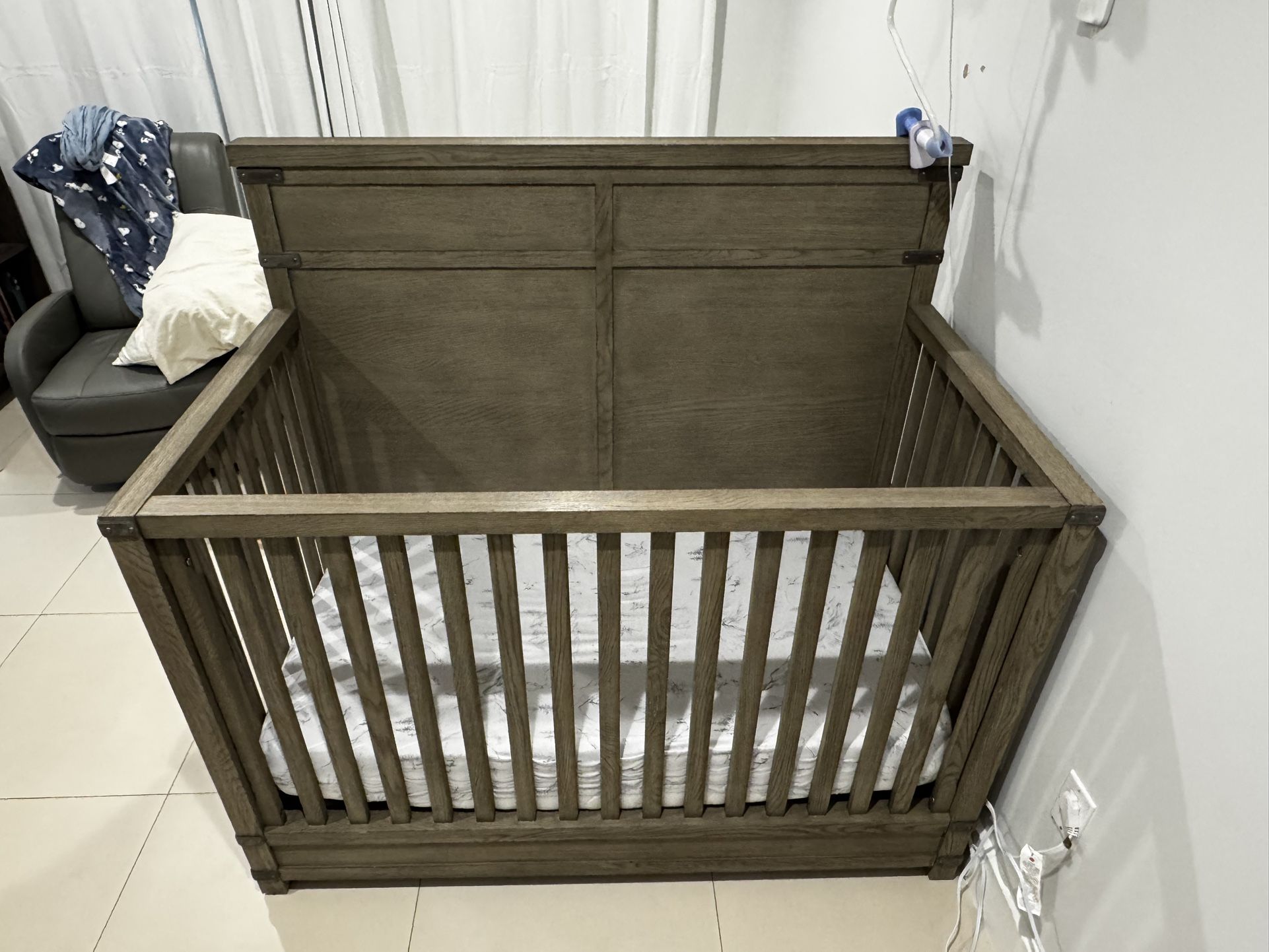 Restoration Hardware Crib