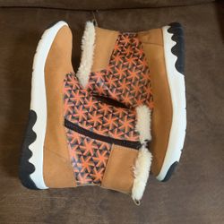 Women’s Snow Boots S 8