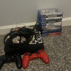 Ps4 With Games And 2 Remotes 