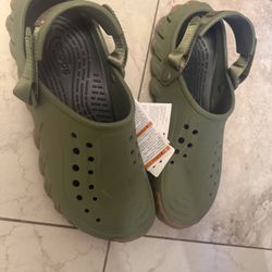 Men’s Crocs Size 12