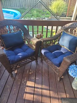 Setee and Two chairs