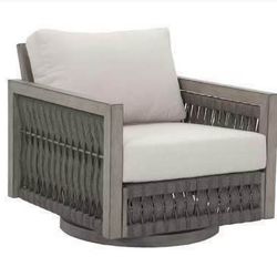 2 For $350 Newly assembled Outdoor Chairs Set of 2 Aluminum Patio Chairs Set