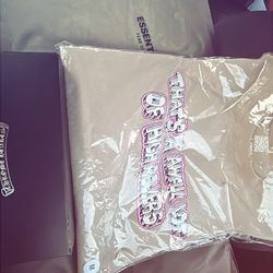 Essential chrome heart glasses and awful lot of syrup