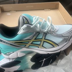 Asics GT-2160 Sneakers  Mens size 10