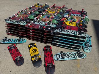 Street skateboard cruisers and complete