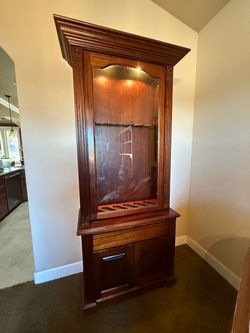 Traditional Wood 6-Gun Display Cabinet – Lighted Glass Front – 87” Tall