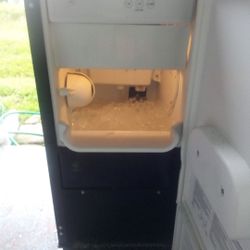 Ice Machine Kitchen Aide