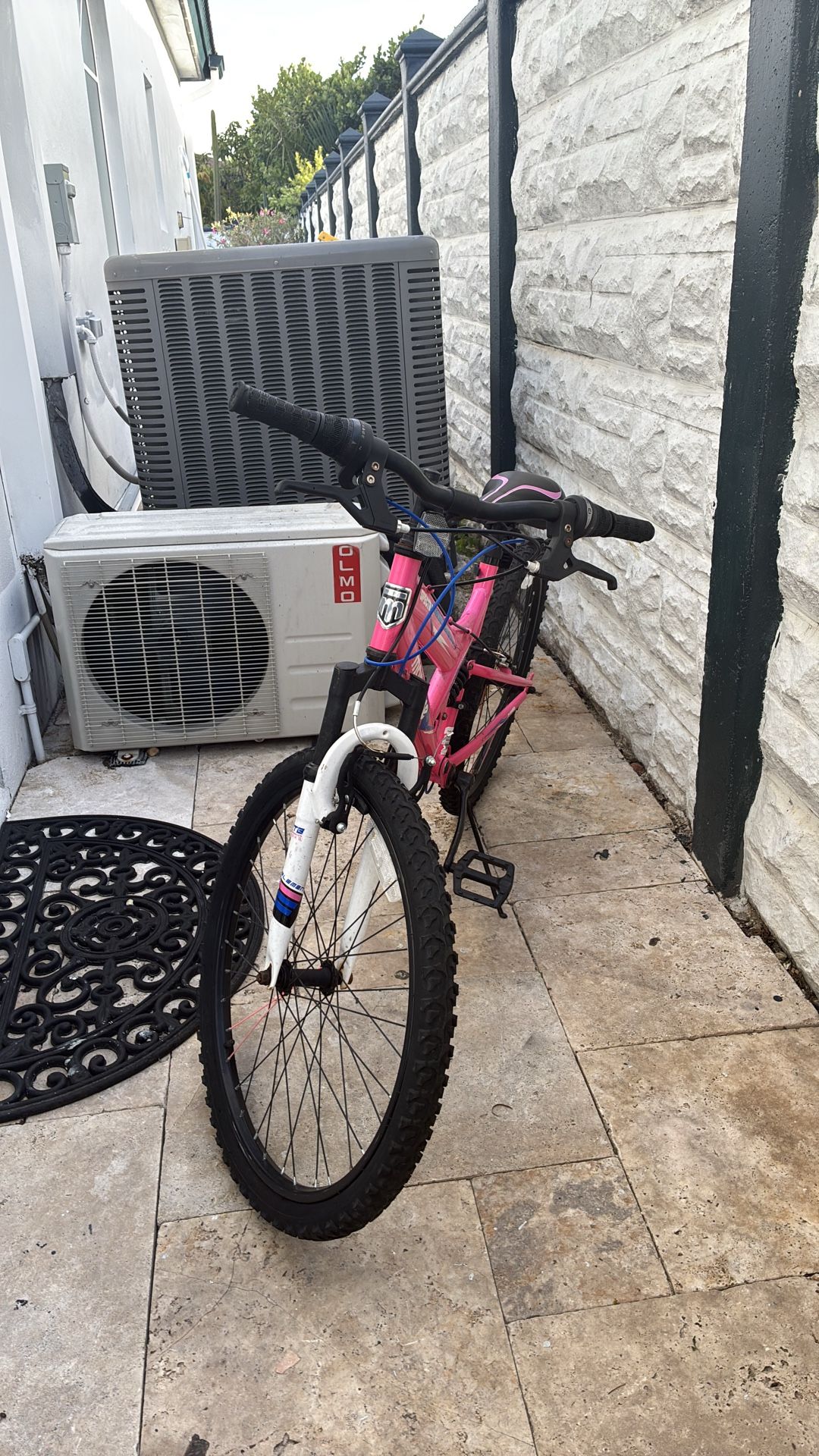 Mongoose spectra bicycle