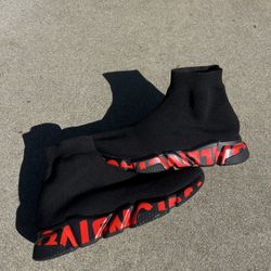 Balenciaga Speed Trainers Graffiti Size 42EU(8.5-9.5M)