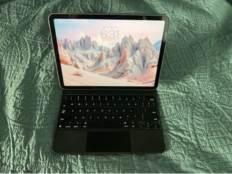 iPad Air 11” M2 - with Apple Magic Keyboard