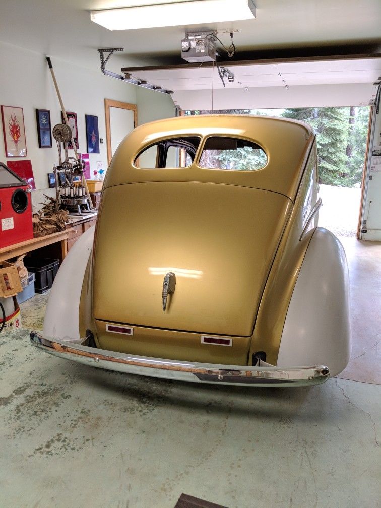 Custom 1940 Ford Tudor Sedan Deluxe Streetrod project