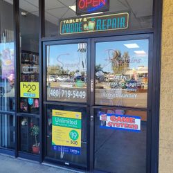 PS5 Xbox IPhone 15 pro max iPad 10 And More