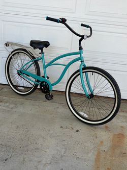 Like New - SixThreeZero 26” Wheels Beach Cruiser Bike