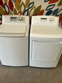 LG washer and dryer laundry