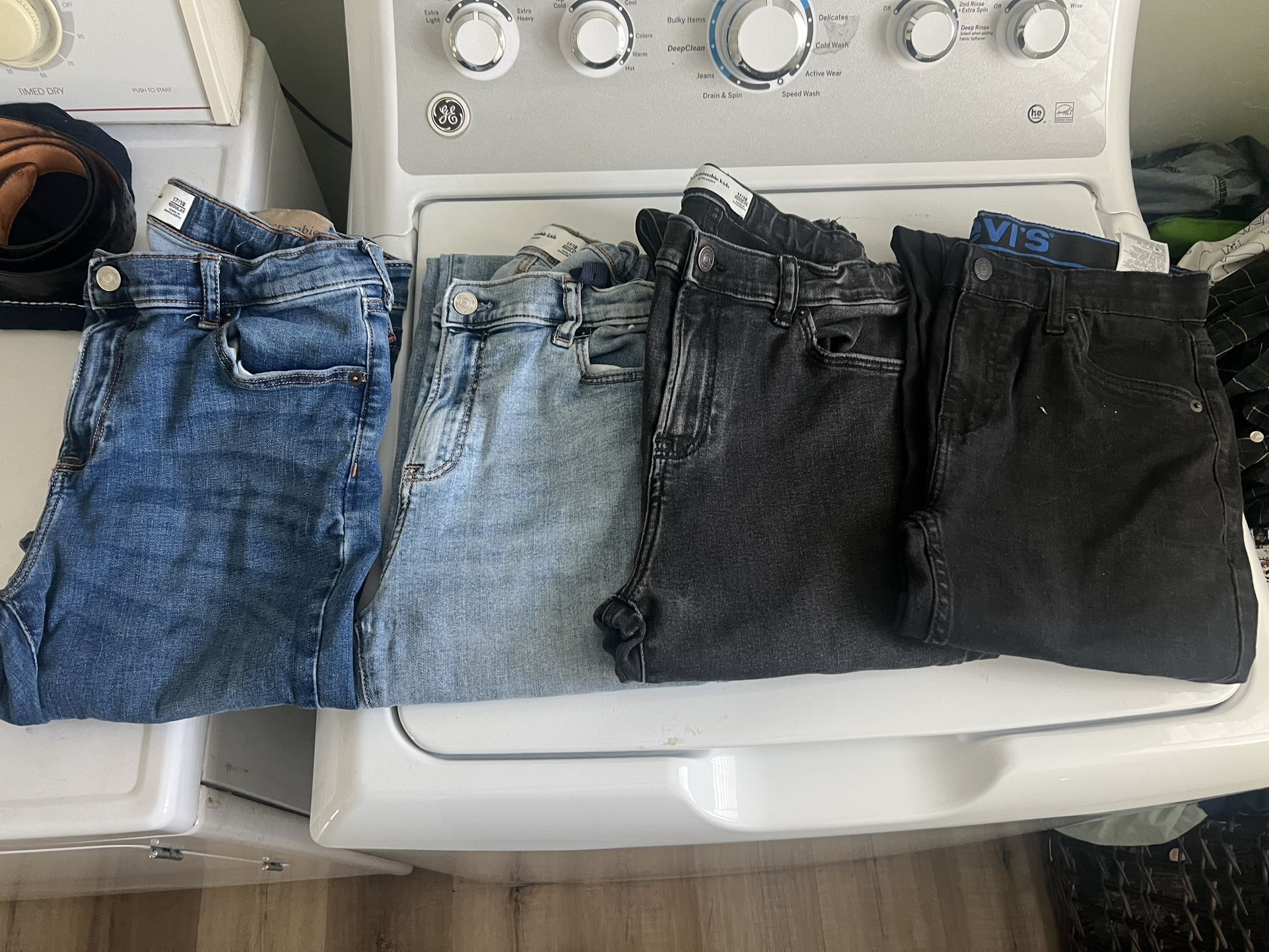 Boys Jeans From Ambercombie And Levi’s