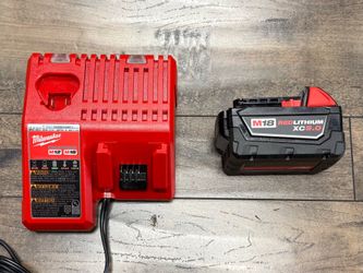 Milwaukee XC5.0 Battery and Milwaukee M18/M12 Battery Charger