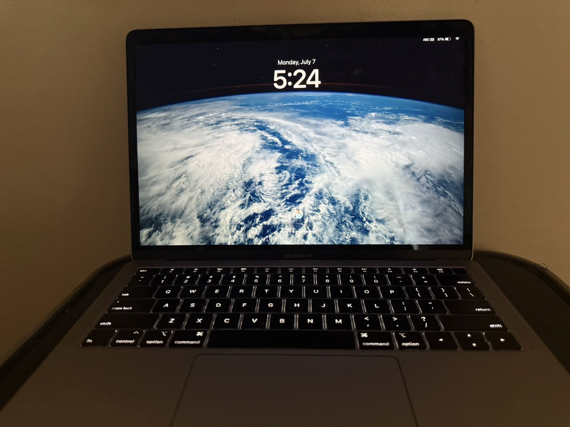 2018 Apple MacBook Air (W/Touch ID)