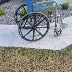 Wheelchair 