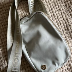 Lululemon Belt Bag 
