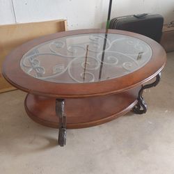 Wooden Coffee Table With Removable Glass Top