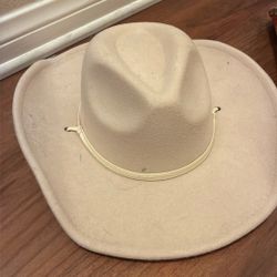 Woman’s Cowboy Hat 