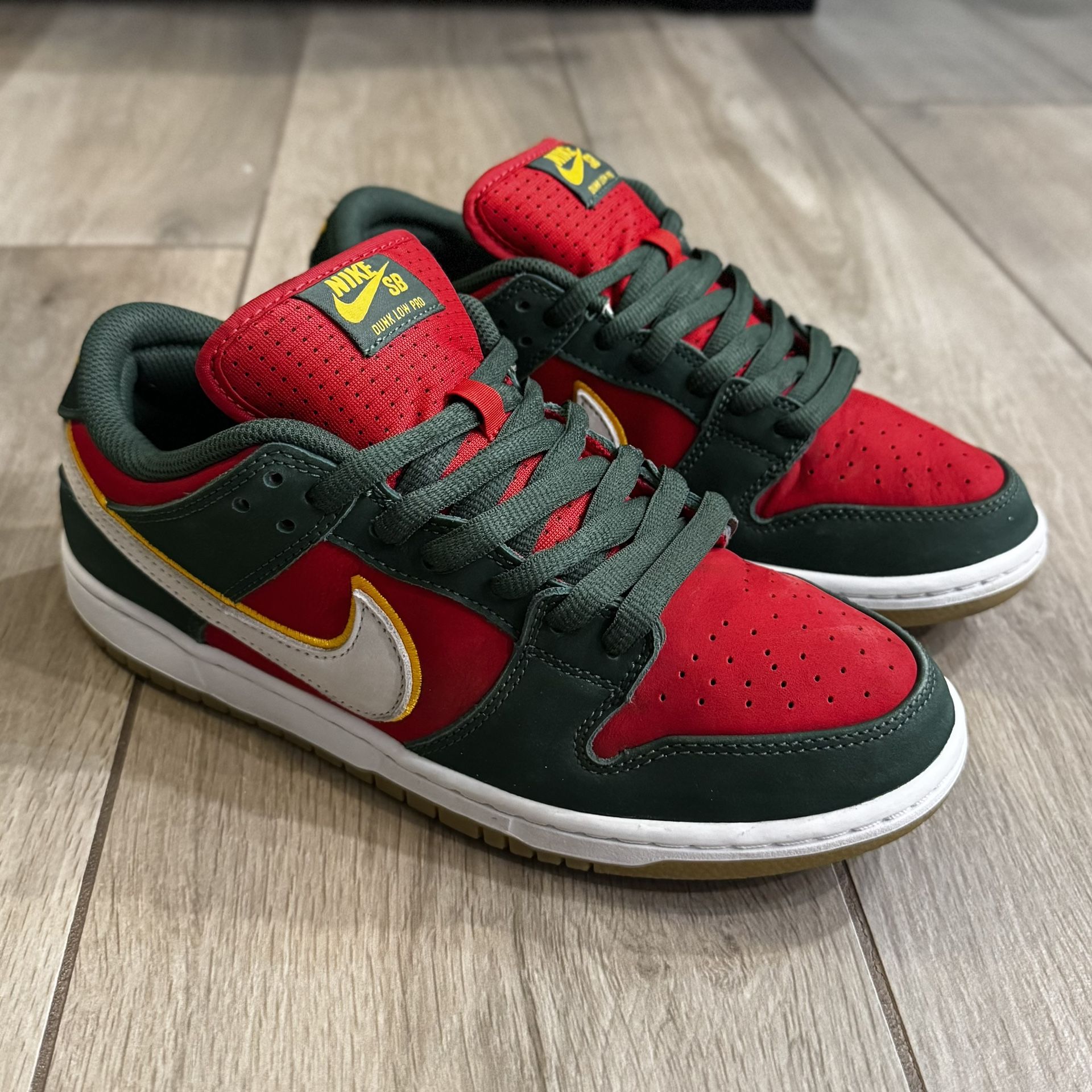 Nike SB Dunk Low Pro PRM “Seattle Supersonics” Used - Size 8.5