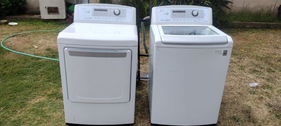 Washer and gas dryer set