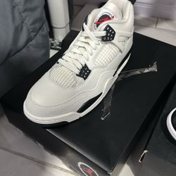 Men Jordan Shoes Size 10.5 