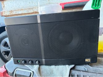 Piano speaker