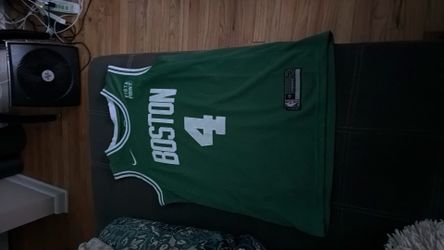 Jrue Holiday (Celtics Jersey)