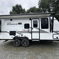 2022 Winnebago Micro-Minnie