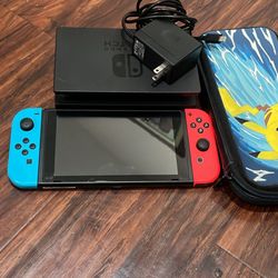 Nintendo Switch 