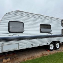 Fleetwood L 24  Lc Trailer /Camper