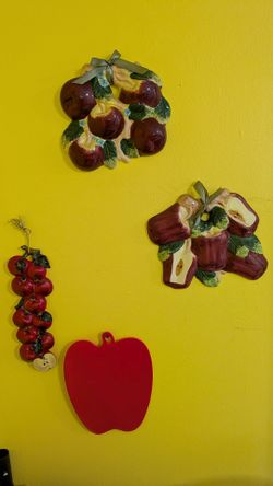 Ceramic Apple wall decor and cutting board
