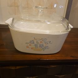Casserole Dish with Pyrex Lid – 12”