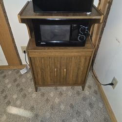 Microwave With Cart