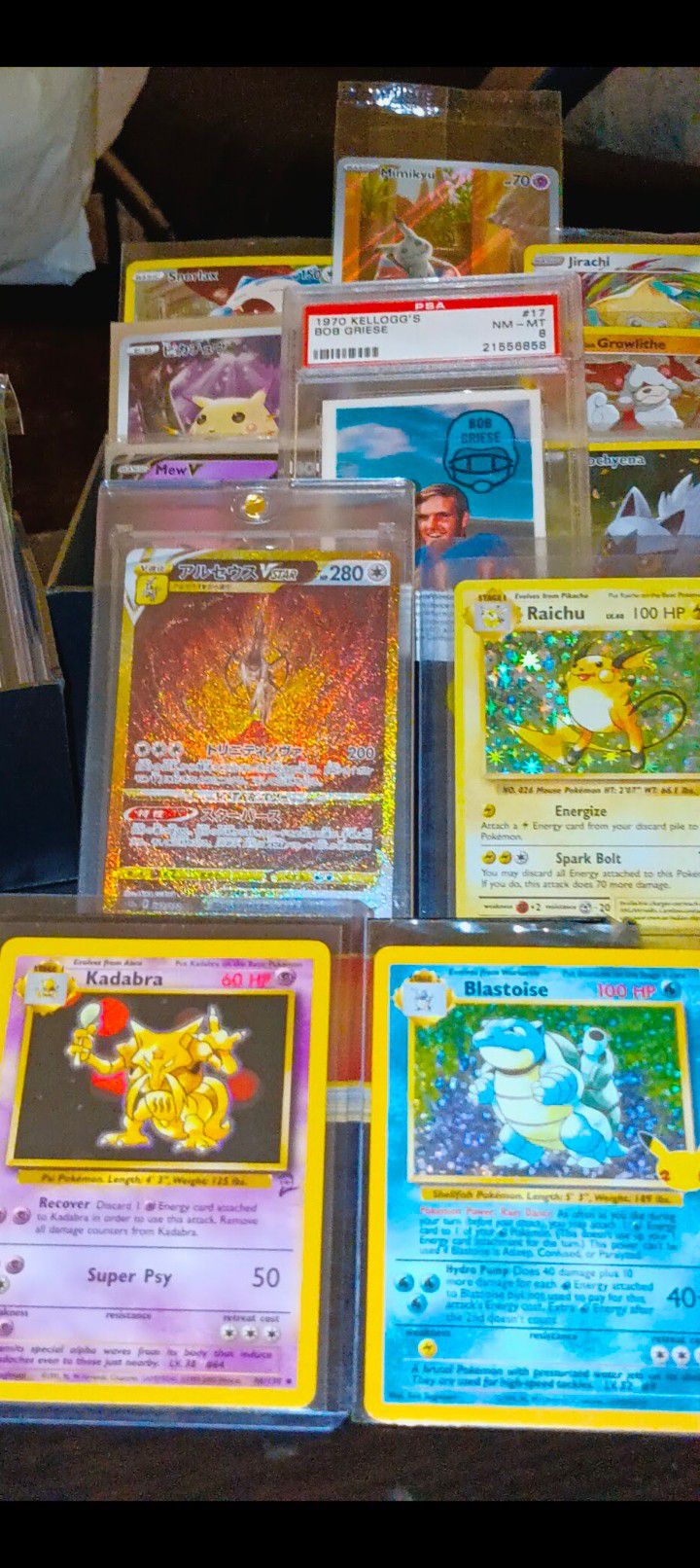 1st Edition Machamp And reverse HOLO Machamp Mint Condition Evolutions. 