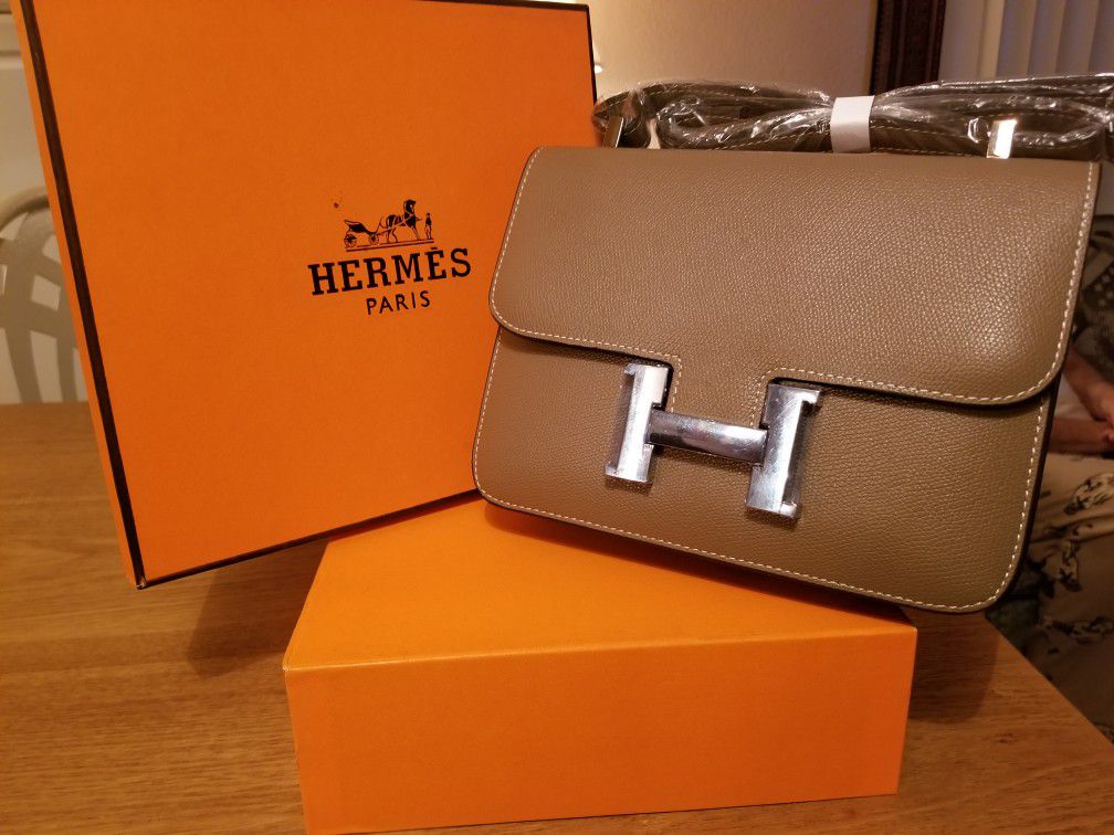 Hermés Shoulder Bag